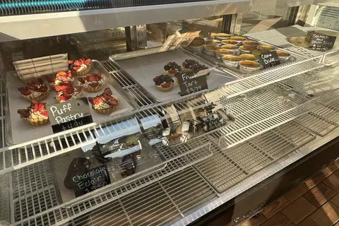 TC Patisserie photo 1
